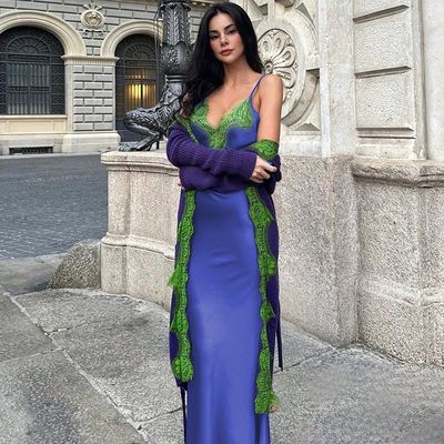 أزياء سيكسيه سليبت فستان بنتج V - رقبة حليمه